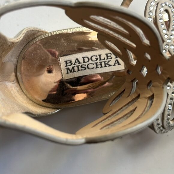 ✨👡 Badgley Mischka Gold Gladiator Sandals w/ Rhinestone Accents | Size 7 - Picture 5 of 6